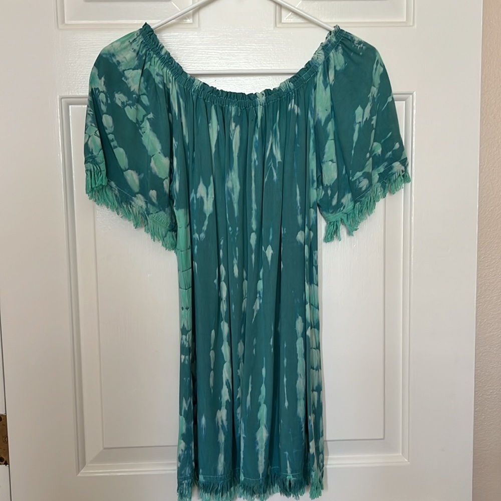 Tiare Hawaii Off the Shoulder Top - Picture 3 of 11
